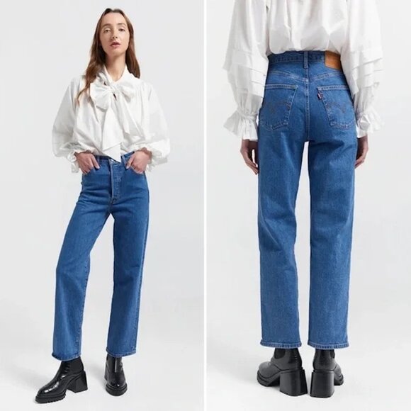 LEVI'S Ribcage Straight Jeans in Medium Blue Wash 26 - Picture 1 of 4